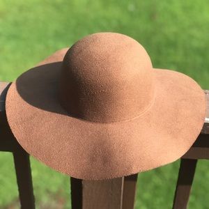 Floppy Hat